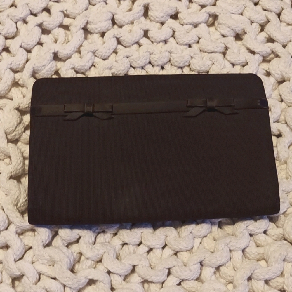 Super cute Gucci clutch, early 60's vintage luxury, EVC!
